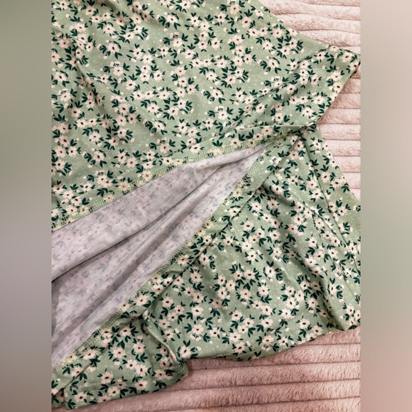 Fensace, size XL, floral dress - Picture 3 of 4